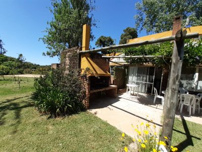 Casa de 3 dorm. en complejo privado