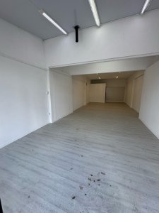 Alquiler de Local a estrenar en Manantiales, con 70 M2, frente a Ruta 10