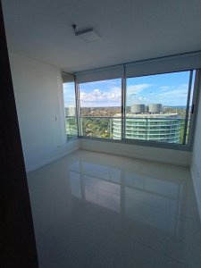 Apartamento de 3 dormitorios en Roosevelt 