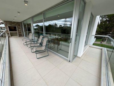 Apartamento en venta - 3 dormitorios en Roncón del Indio 