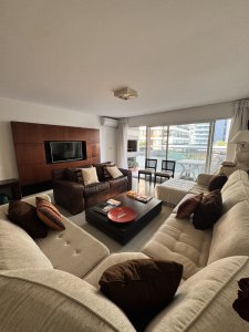 Amplio apartamento en brava 3 dormitorios  VENTA