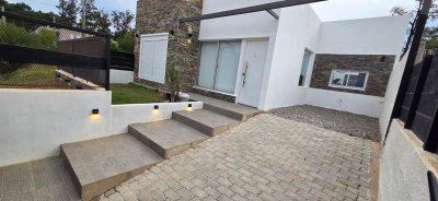 Casa 2 dormitorios 2 baños venta 