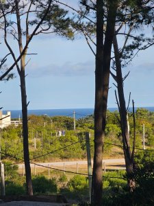 Terreno de 1034 m² a solo 500 mts del mar  Un rincón de paz natural