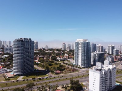 Terreno para construcción de Proyecto (15 pisos*subsuelo gg y amenities)