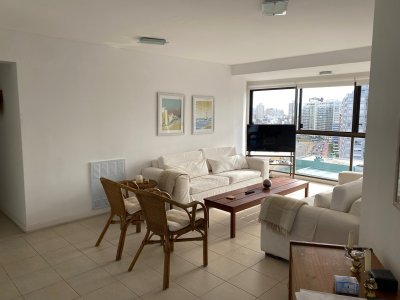 Apartamento en Punta del Este, Brava