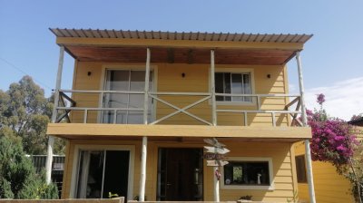 HERMOSA CABAÑA EN LA BARRA !!