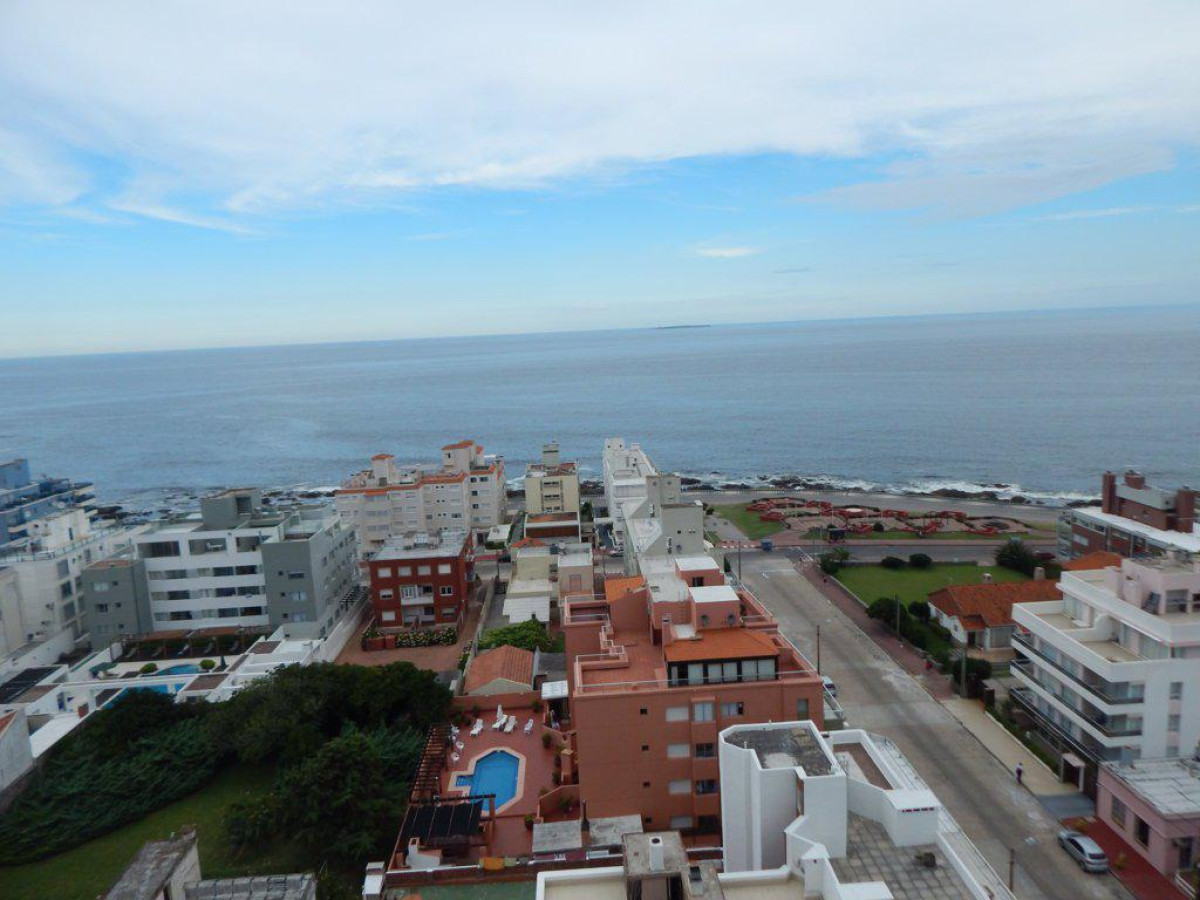 Apartamento en Península con hermosa Vista al Mar