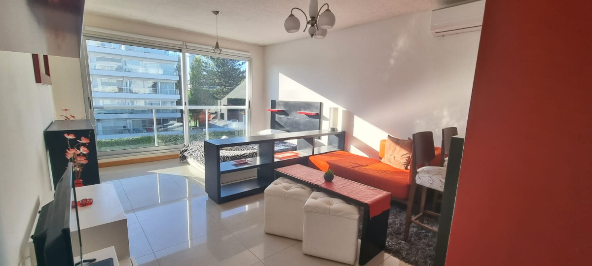 Apartamento en venta  en Punta del Este 