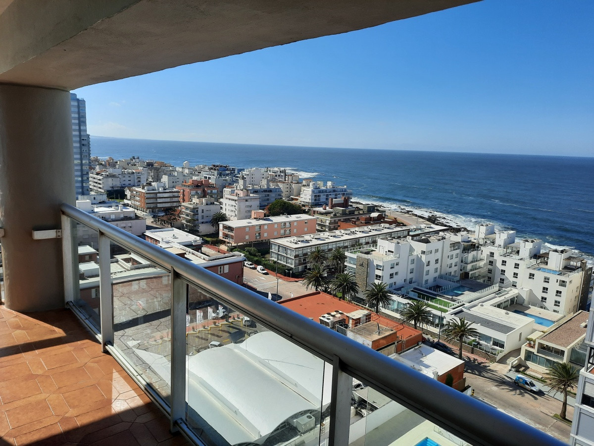  Apartamento en Peninsula con vista al mar