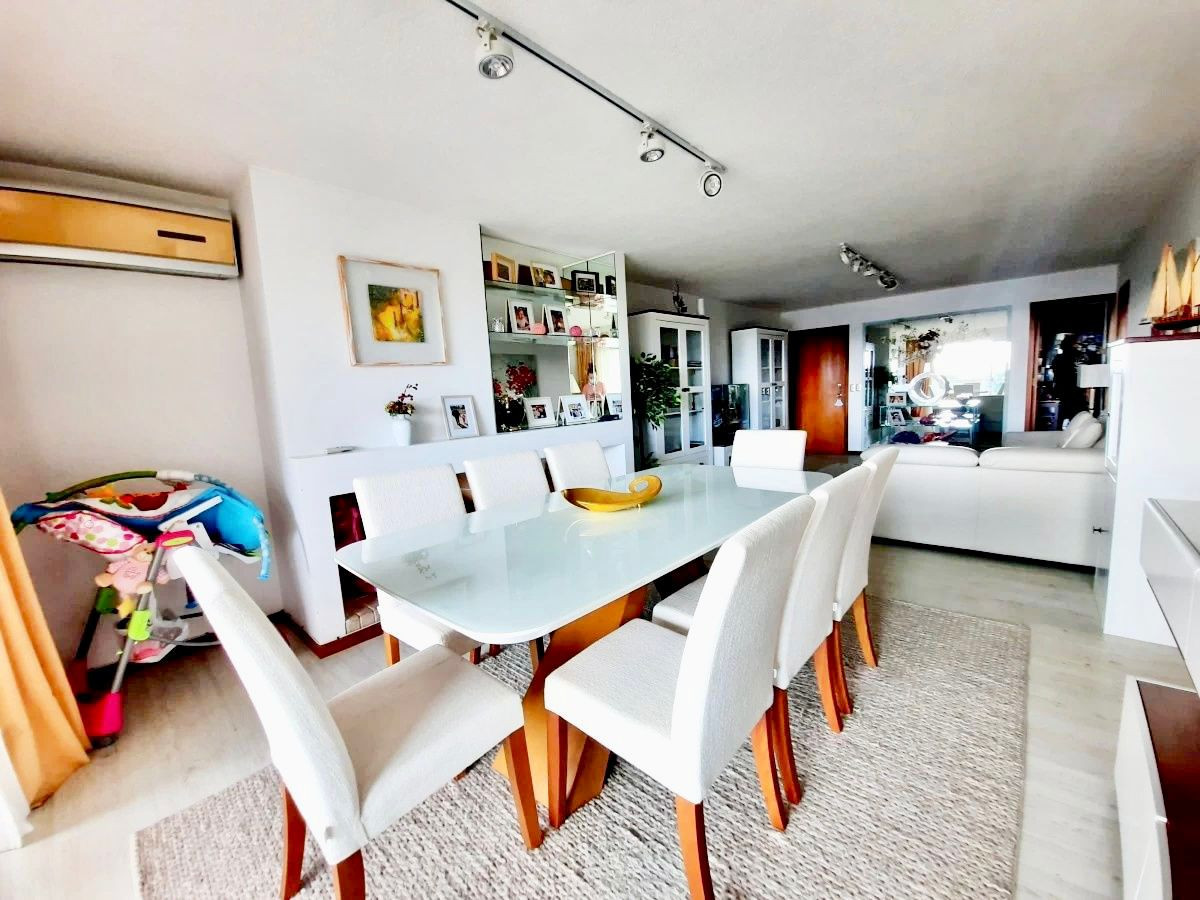  Apartamento  en venta sobre Avda Roosevelt