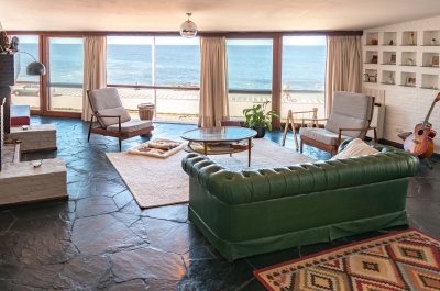 Casa frente al mar en Punta del Este