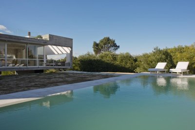 Casa espectacular estilo moderno en Arenas de Jose Ignacio