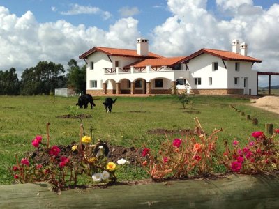 Chacra - Pueblo Edén espectacular Chacra. Oportunidad