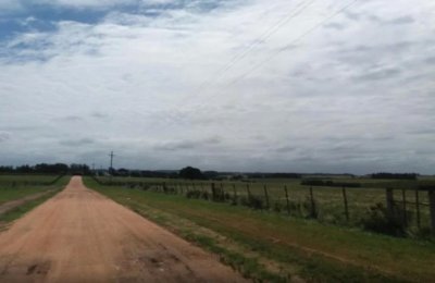 Campo chacra zona Narbona en venta cerca de Golf La Barra 