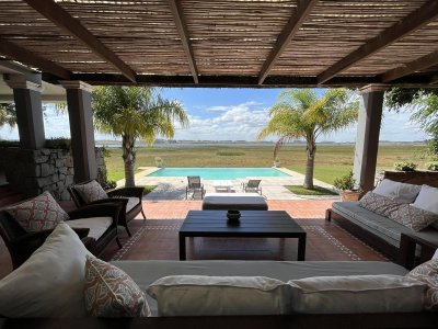 Chacra en venta con vista a  Laguna Garzon Jose Ignacio