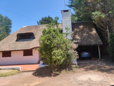 Bajo de Precio!! Oportunidad en Solanas!! 