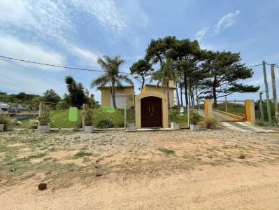 Casa El Rancho, Club del Lago