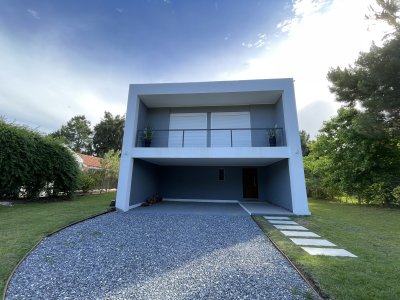 Disponible 1a de enero y luego a partir de 7 de febrero 2026