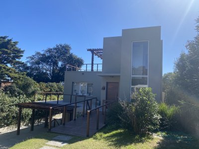 Hermosa Casa en la Rinconada. 