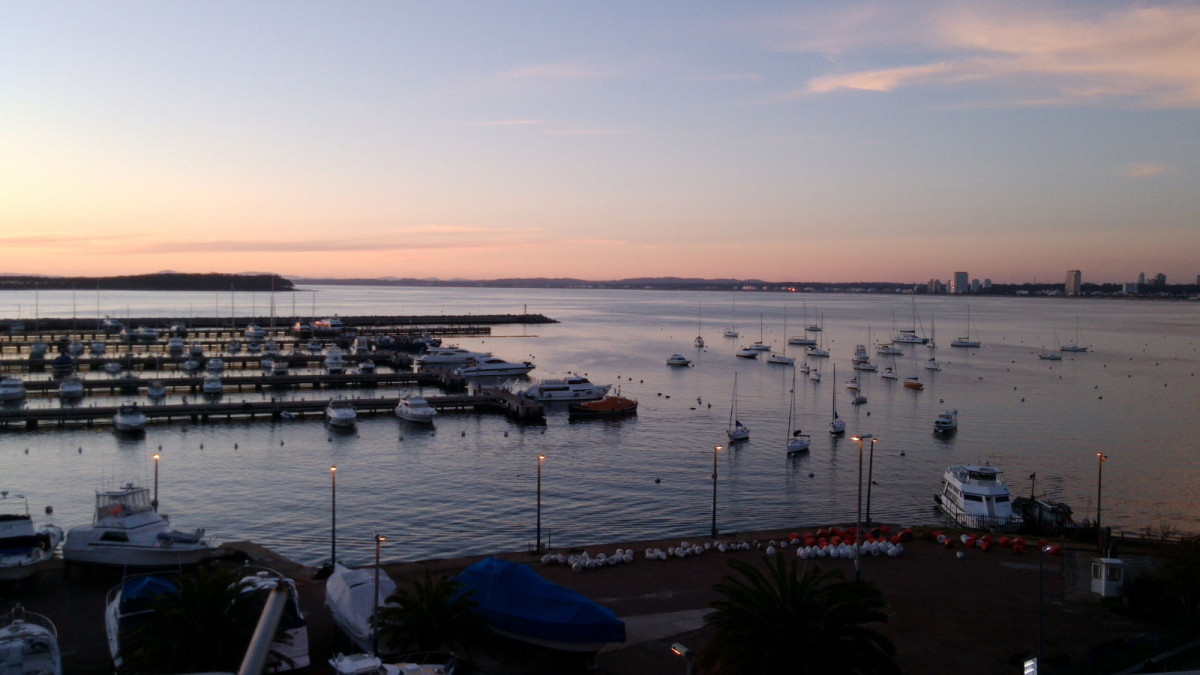 Totalmente reciclado con hermosa vista al Puerto