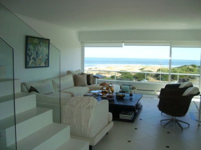 Penthouse Dúplex + Loft frente al mar en Rincón del Indio