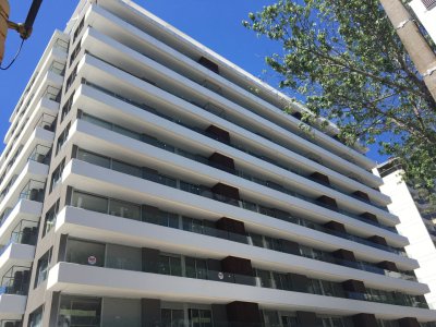 ALQUILER, MONOAMBIENTE CON TERRAZA, POCITOS