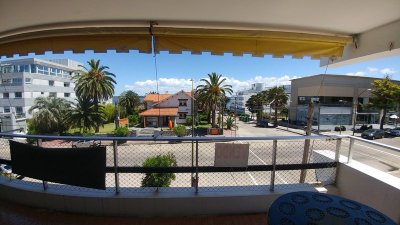 Departamento de dos dormitorios en la península proxima al puerto