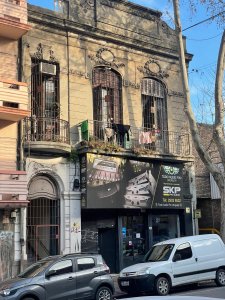 Gran casa en venta en el Centro. Con renta 