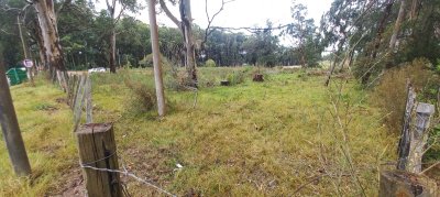 Terreno de 10.253 m2 con frente a dos calles