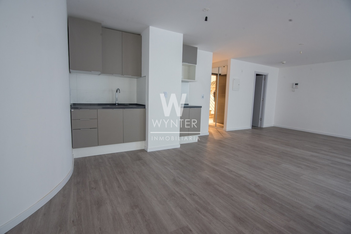 Centro Montevideo - GoPunta - Portal Inmobiliario de Punta del Este - Maldonado