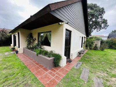 Casa en VENTA, 2 dormitorios,
