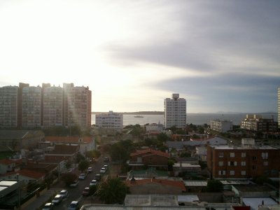 Apartamento de dos dorm. en venta en Punta del Este 10971