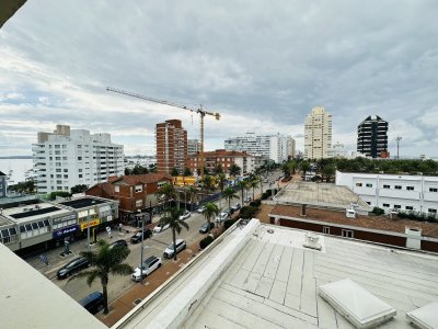 Apartamento en VENTA, 1 dormitorio, Península, Punta del Este.