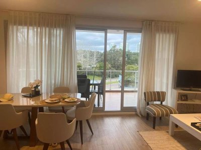 Apartamento de 2 dormitorios en Punta del Este