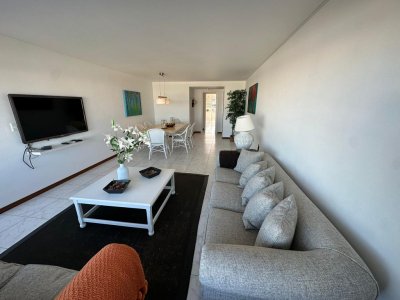 Penthouse Duplex En Esturión Montoya Con Vista Al Mar