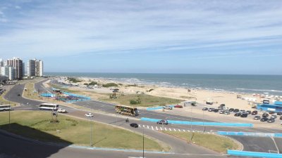 VENTA DE APARTAMENTO DE 3 DORMITORIOS EN PUNTA DEL ESTE