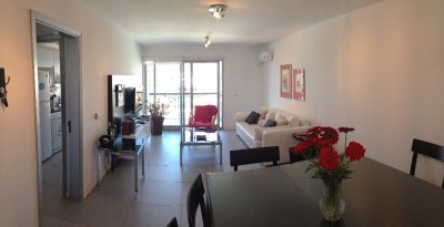  Apartamento en venta de dos dormitorios en Punta del Este