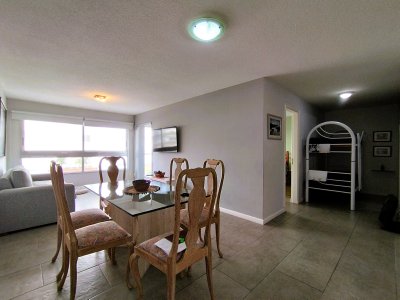Alquiler y venta de apartamento de 1 dormitorio y medio en Punta del Este