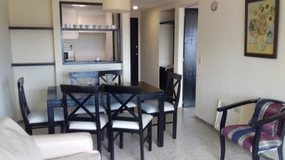 Apartamento en venta 1d y medio Peninsula de Punta del este