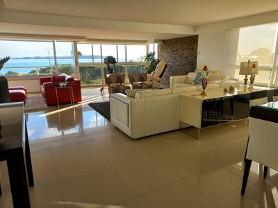 venta de apartamento frente a la mansa
