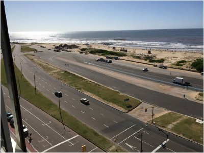 Alquiler de apartamento ,vista directa al mar