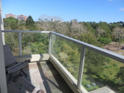 Apartamento en venta de dos dormitorios en Punta del Este