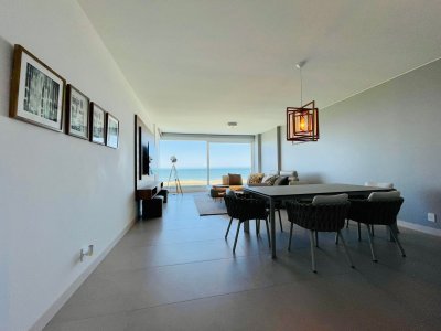 Alquiler  y venta de apartamento de 3 dormitorios en Punta del Este 