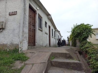 Lote de 7 casas en venta con renta en Maldonado