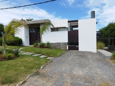 Casa en Venta, Manantiales, Maldonado.