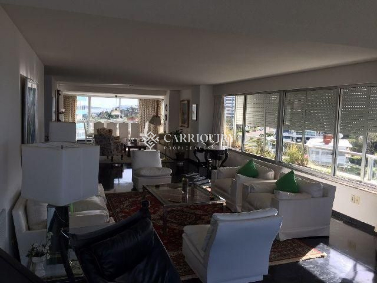 Brava - GoPunta - Portal Inmobiliario de Punta del Este - Maldonado