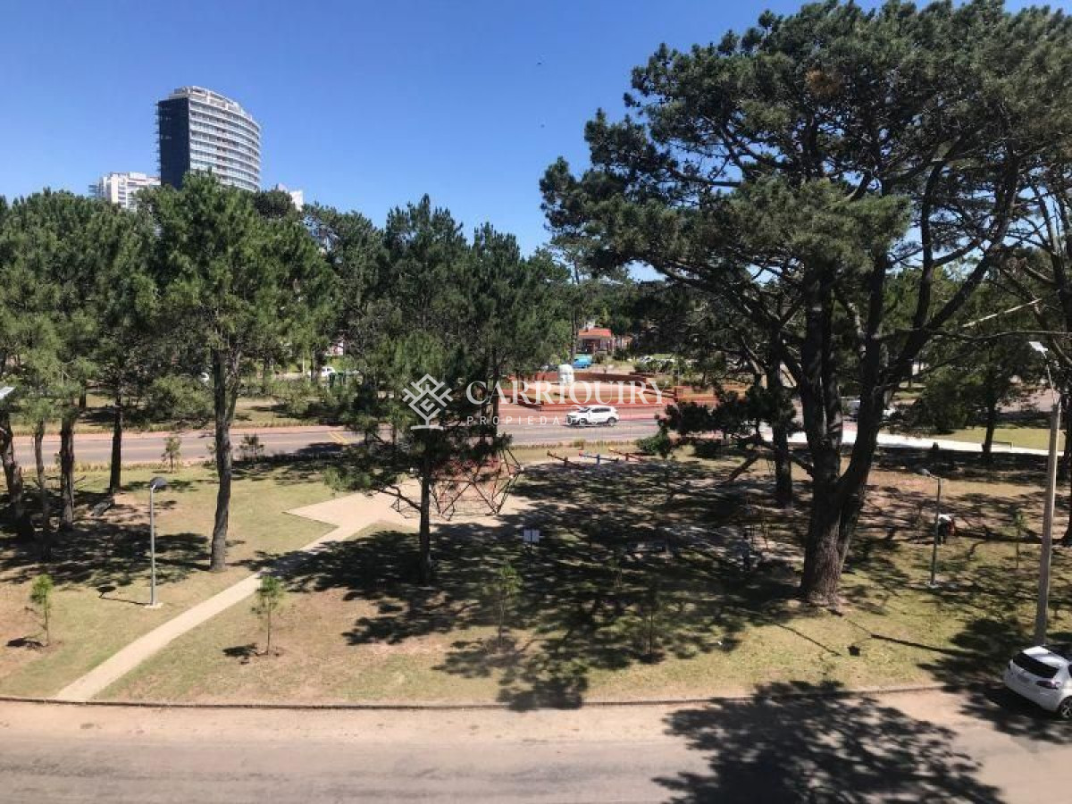 Aidy Grill - GoPunta - Portal Inmobiliario de Punta del Este - Maldonado