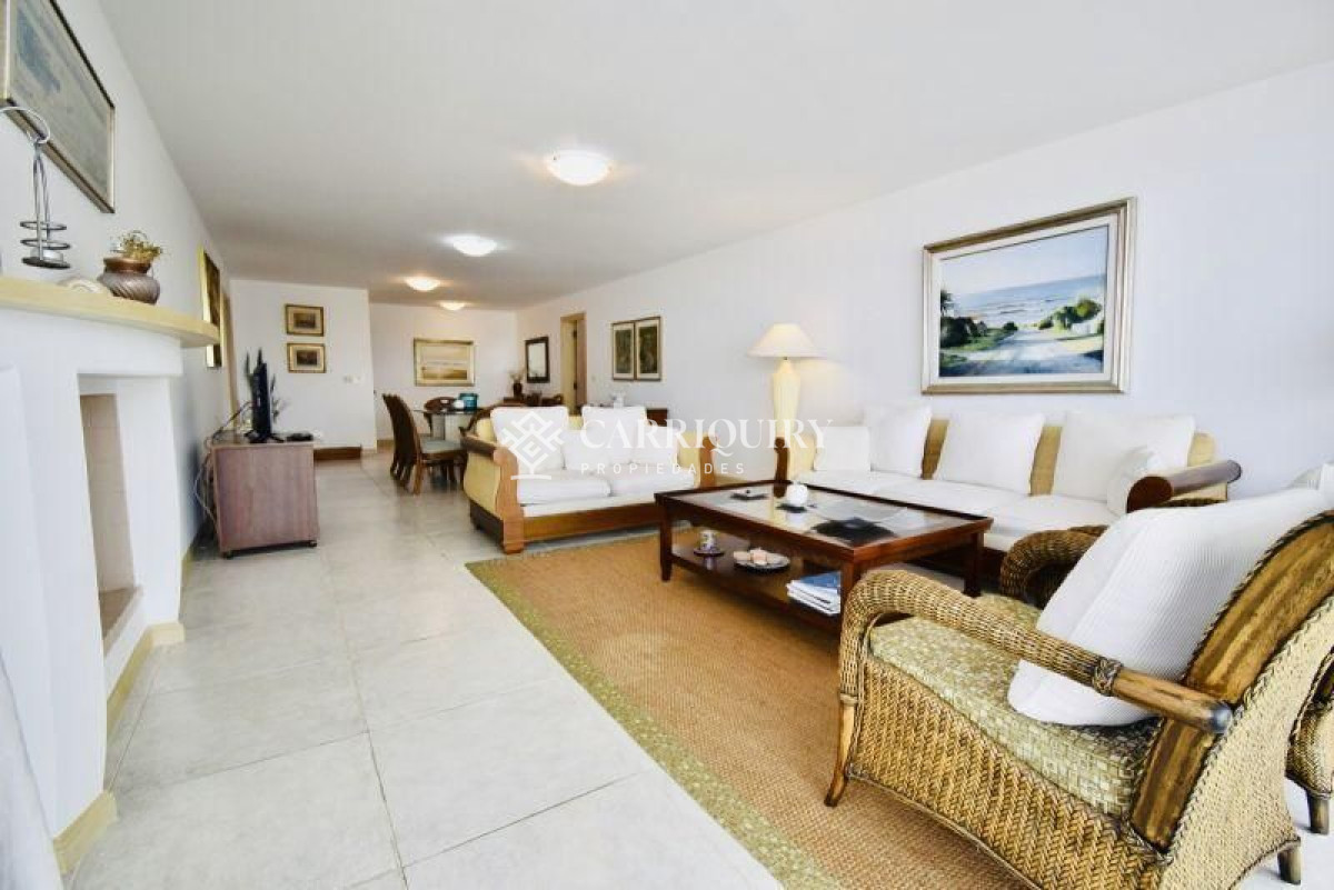 Brava - GoPunta - Portal Inmobiliario de Punta del Este - Maldonado