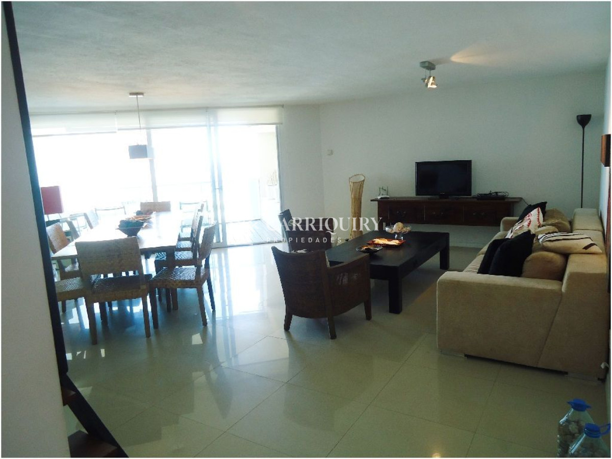Brava - GoPunta - Portal Inmobiliario de Punta del Este - Maldonado