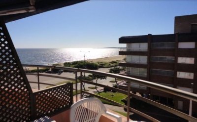 Apartamento en venta Playa Mansa 1 dormitorio